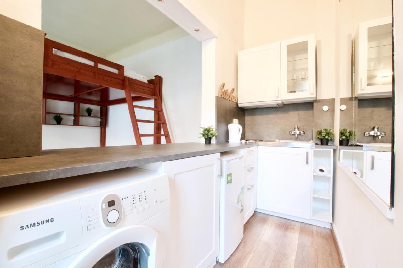 בודפשט Standard Apartment By Hi5 - Nyugati Square מראה חיצוני תמונה